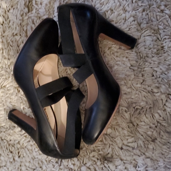 Prada Pumps (authentic) - Picture 5 of 13